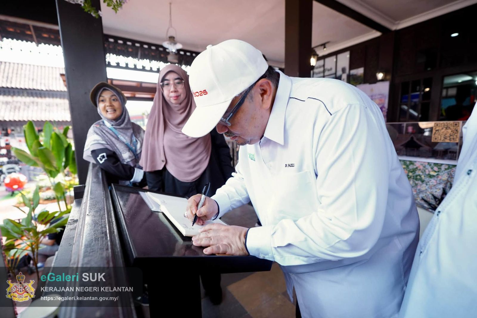 lawatan-pavillion-kelantan-maha-12.jpg