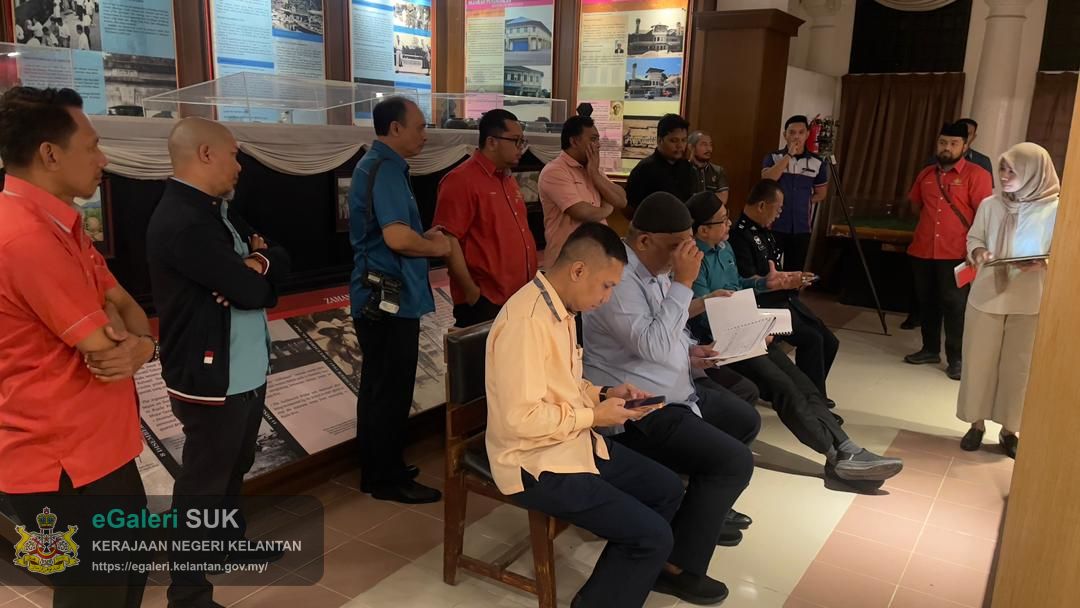 lawatan-pengarah-muzium-negeri-kelantan-ke-kuala-krai-3.jpeg
