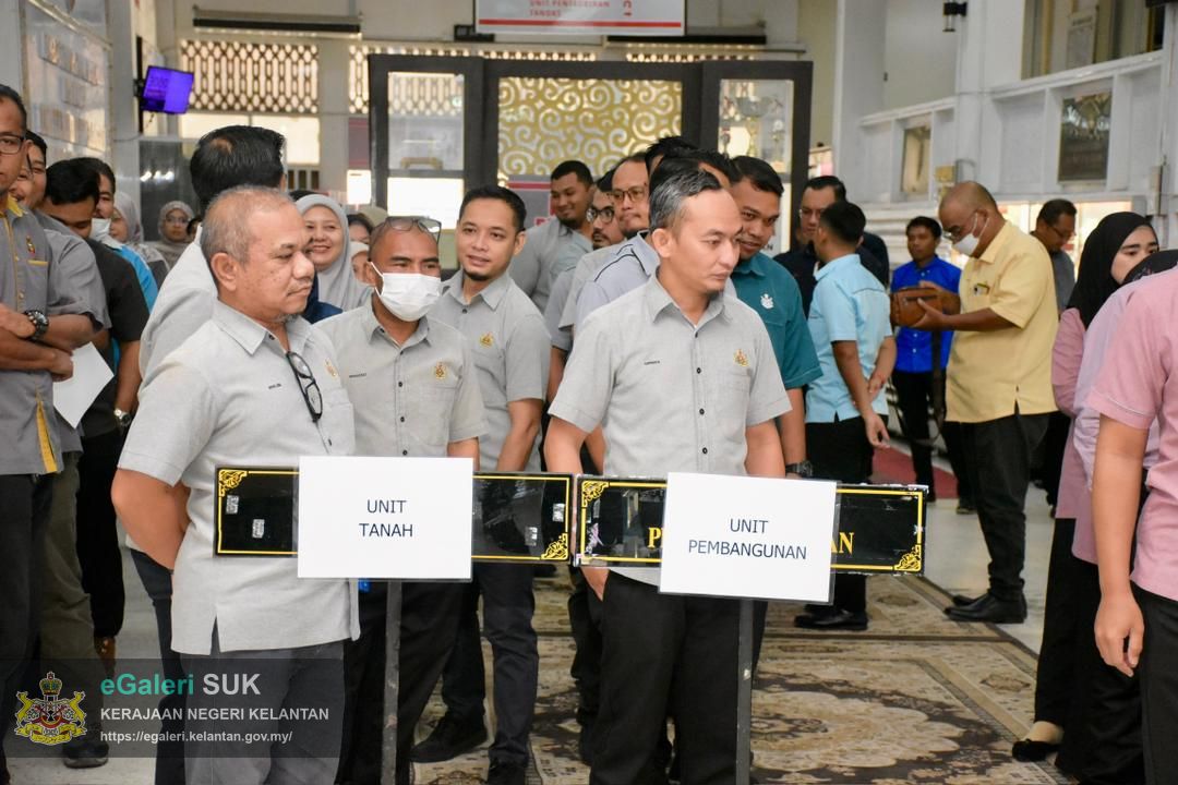 perhimpunan-bulanan--oktober-2025-1.jpg