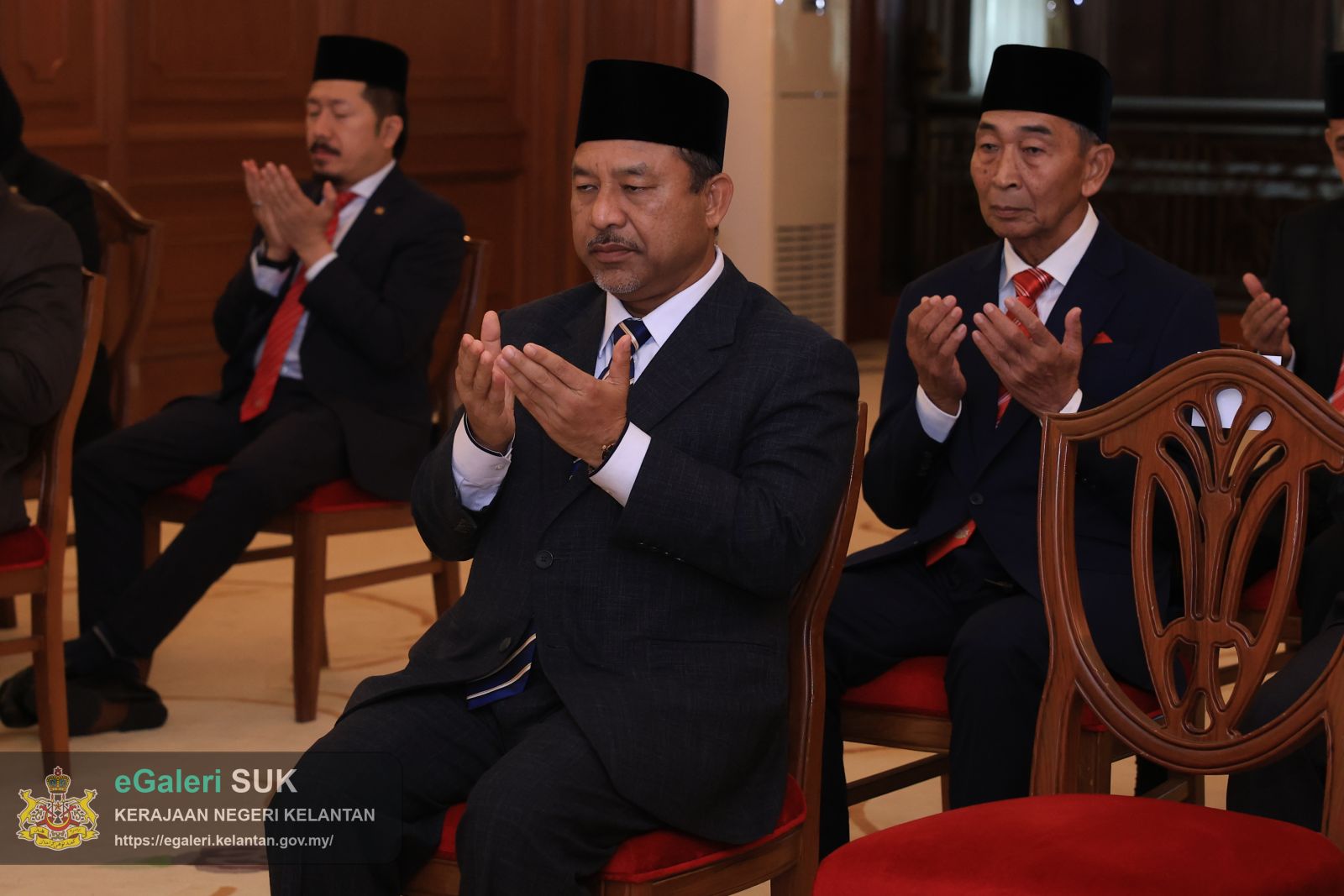 majlis-angkat-sumpah-ymm-pemangku-raja-kelantan-sebagai-pengerusi-suruhanjaya-perkhidmatan-awam-negeri-kelantan-8.JPG