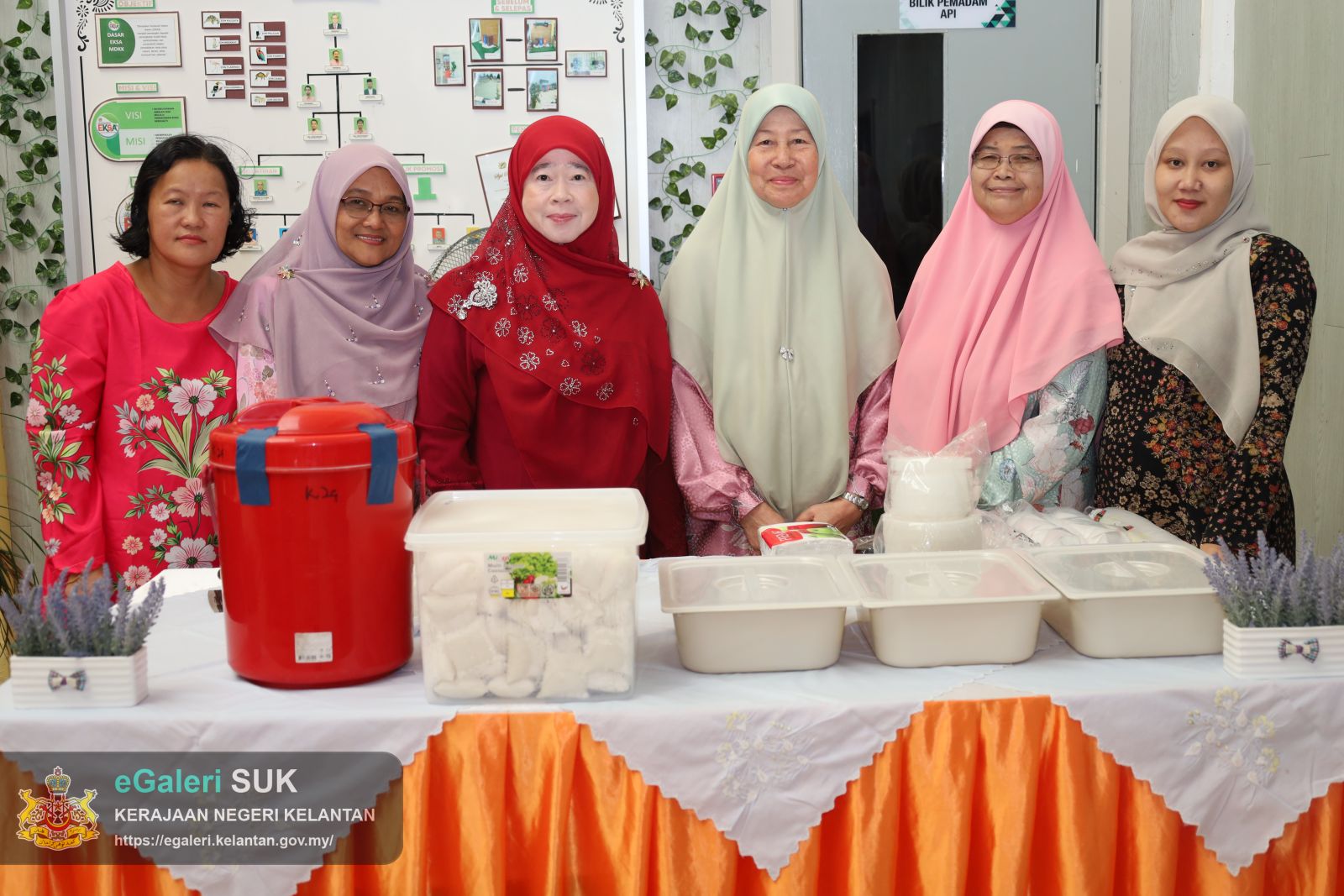 majlis-jasamu-dikenang-penyampaian-anugerah-perkhidmatan-cemerlang-apc-tahun-2025-43.JPG