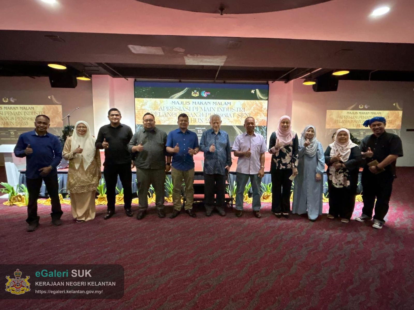 majlis-makan-malam-apresiasi-pemain-industri-pelancongan-penggiat-seni-tahun-2025-21.JPG