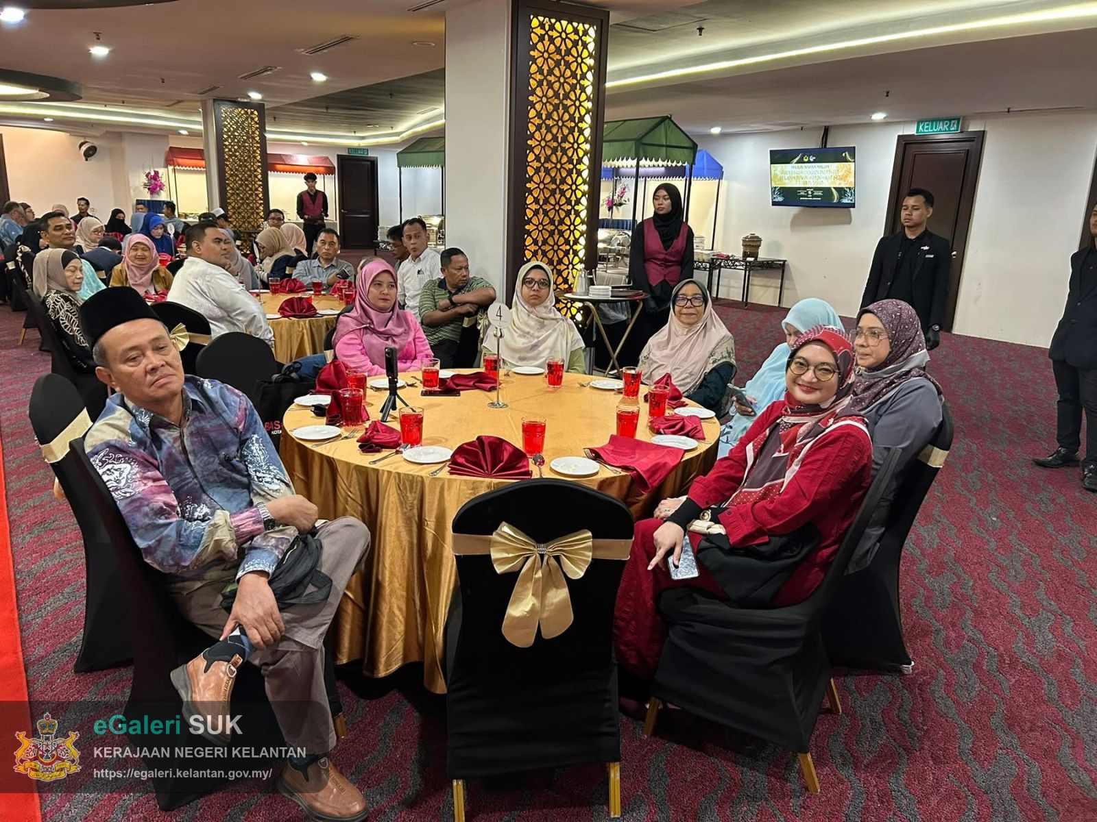 majlis-makan-malam-apresiasi-pemain-industri-pelancongan-penggiat-seni-tahun-2025-7.JPG