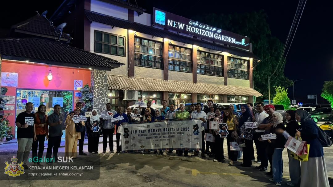 majlis-makan-malam-bersama-deligasi-jakarta-4.jpeg