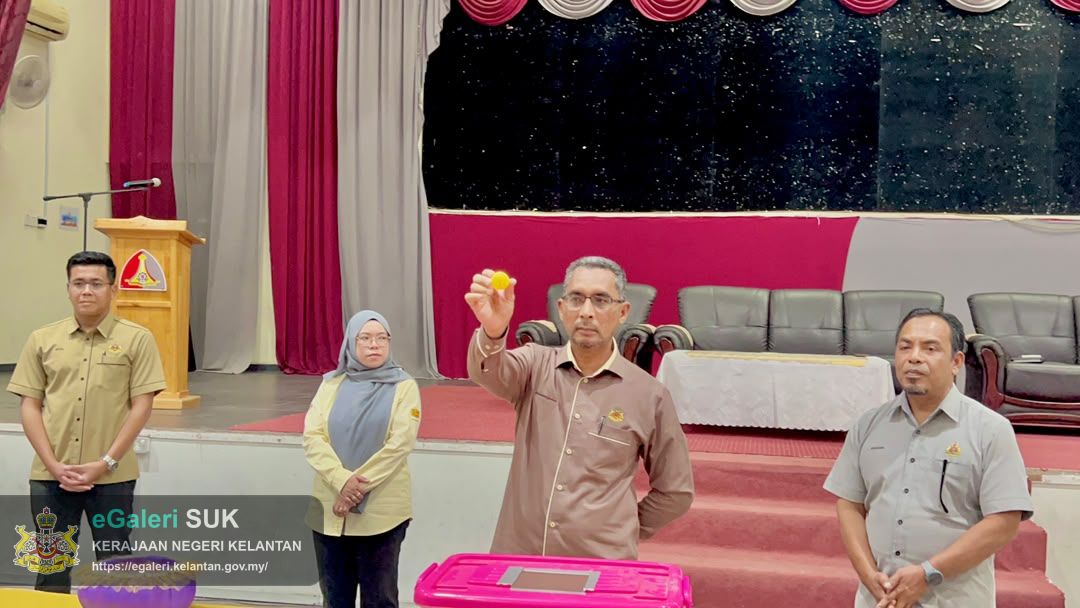 majlis-pengundian-kerjakerja-penyelenggaraan-jalan-marris-pejabat-tanah-dan-jajahan-pasir-puteh-bil-2026-39.jpg
