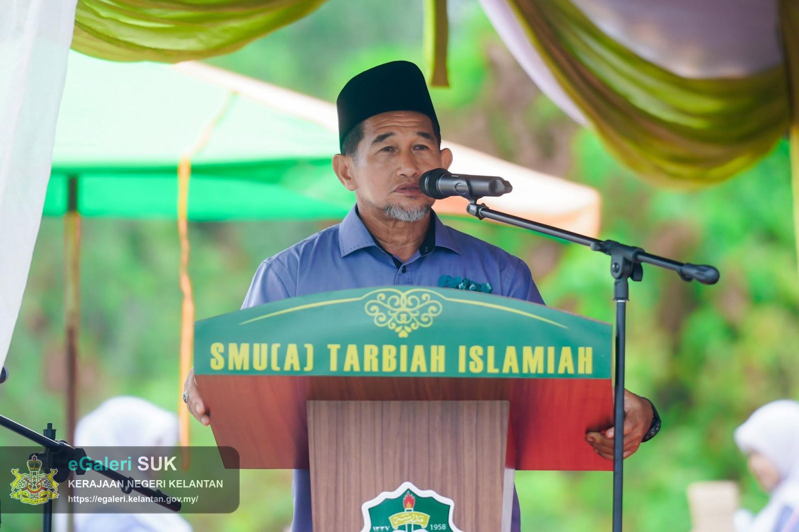 majlis-penyerahan-hak-milik-tanah-bayaran-peluasan-tapak-sekolah-serta-anugerah-kecemerlangan-spm-dan-smu-di-smu-a-tarbiah-islamiah-smuatis-kampung-lepah-selising-3.jpg