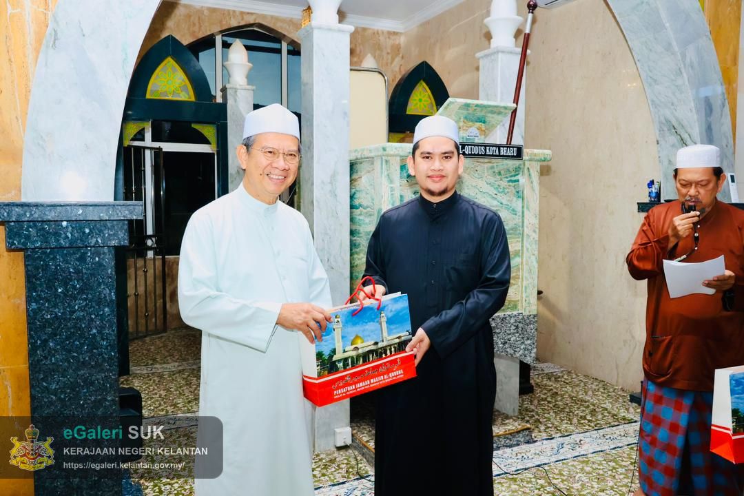 majlis-penyerahan-zakat-melalui-mob-di-masjid-alquddus-mukim-paya-bemban-kota-bharu-1.jpg