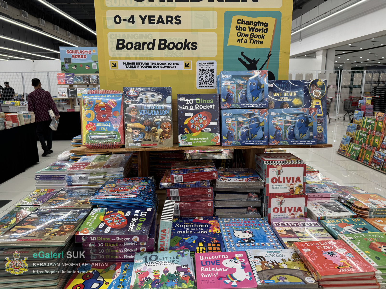 majlis-perasmian-big-bad-wolf-books-kota-bharu-2026-20.png