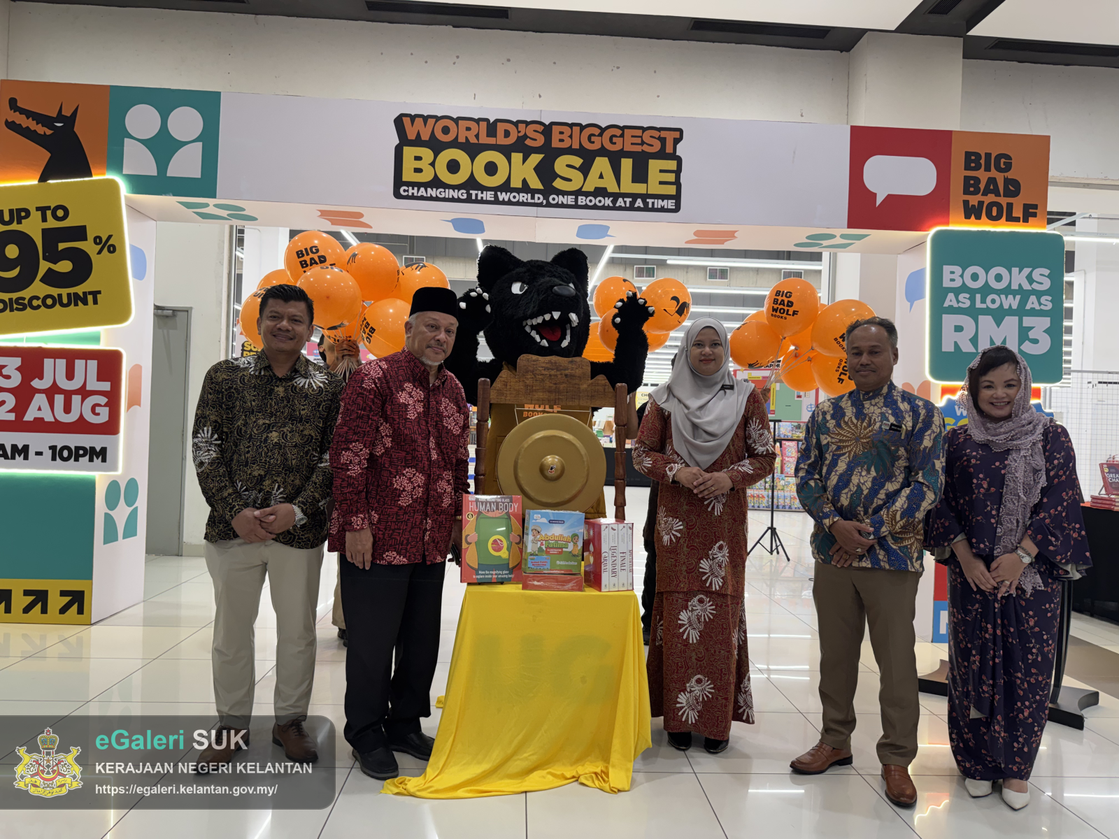majlis-perasmian-big-bad-wolf-books-kota-bharu-2026-8.png