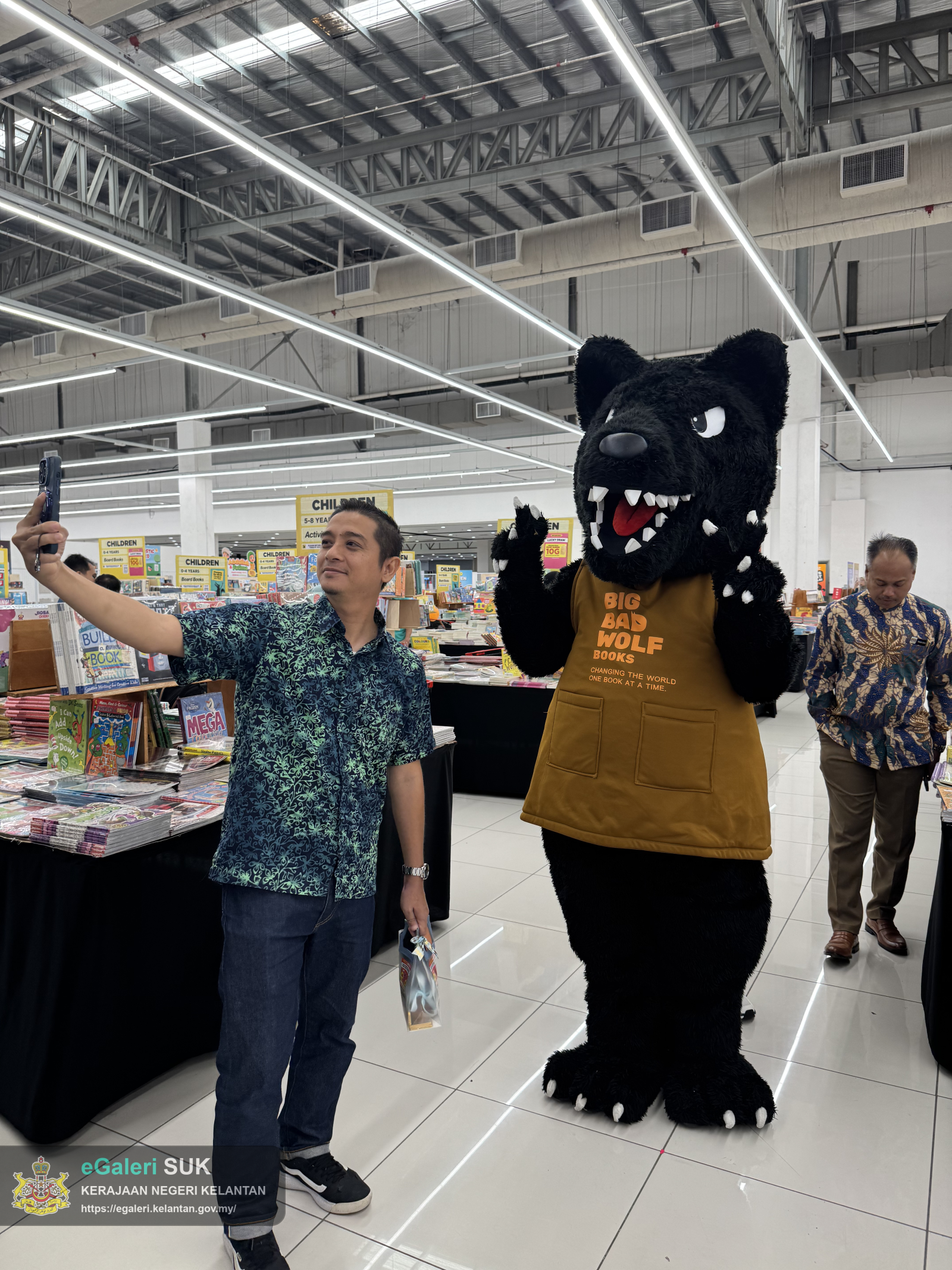 majlis-perasmian-big-bad-wolf-books-kota-bharu-2026-9.png