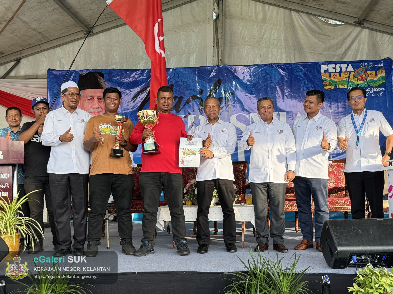 majlis-perasmian-penutup-pesta-wau-kebangsaan-kelantan-kali-ke43-16.jpg