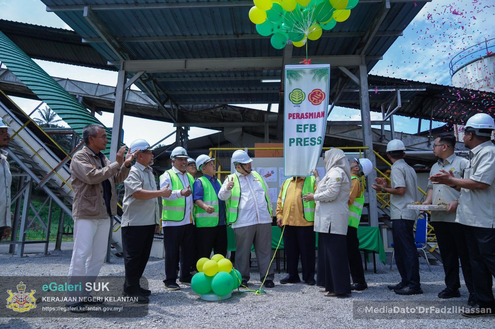 majlis-perasmian-tapak-kompleks-pengurusan-ladang-tapis-dan-masjid-serta-pelancaran-mesin-efb-press-di-kilang-sawit-tapis-jeli-6.jpg