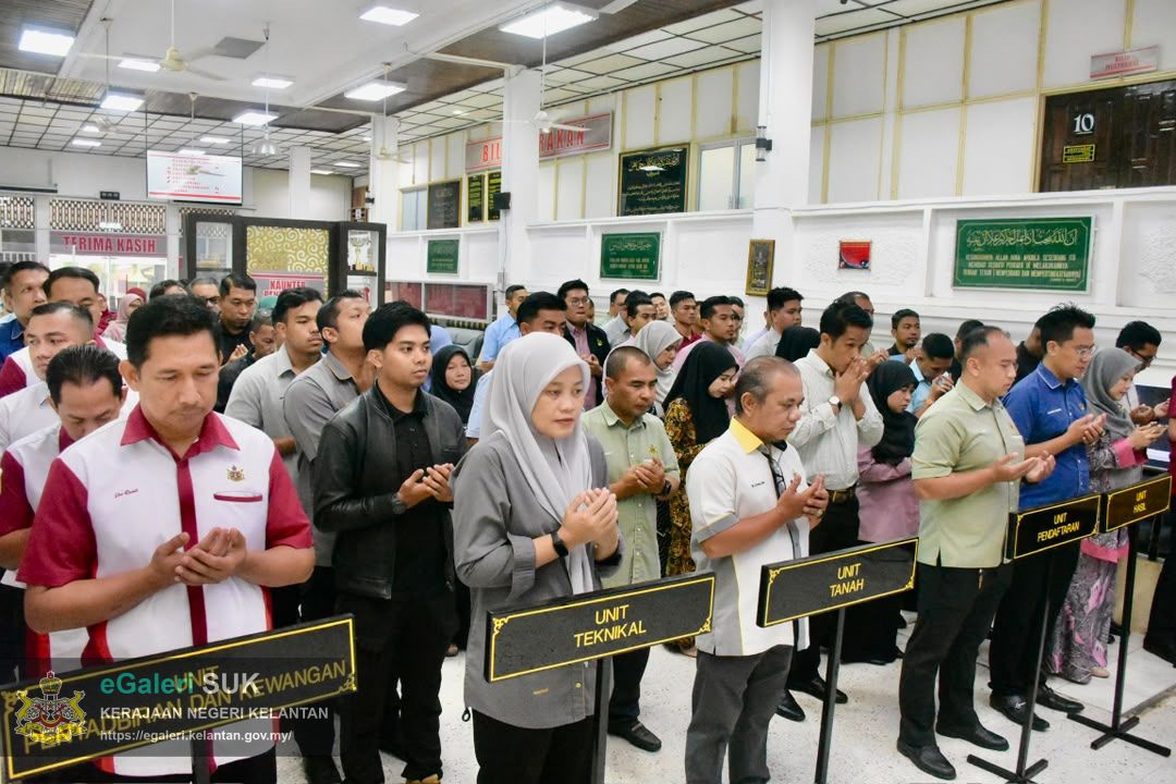 majlis-perhimpunan-bulanan-pegawai-dan-kakitangan-pejabat-tanah-dan-jajahan-pasir-puteh-bersama-tuan-ketua-jajahan-27.jpeg