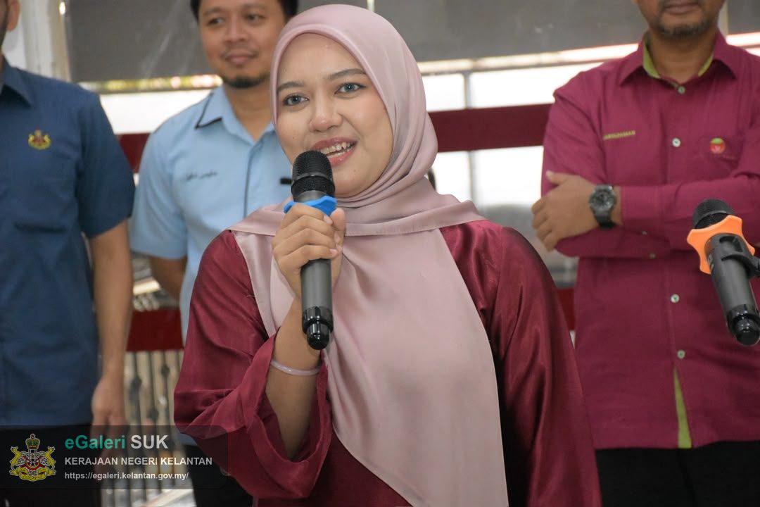 majlis-perhimpunan-bulanan-pegawai-dan-kakitangan-pejabat-tanah-dan-jajahan-pasir-puteh-bersama-tuan-ketua-jajahan-6.jpeg
