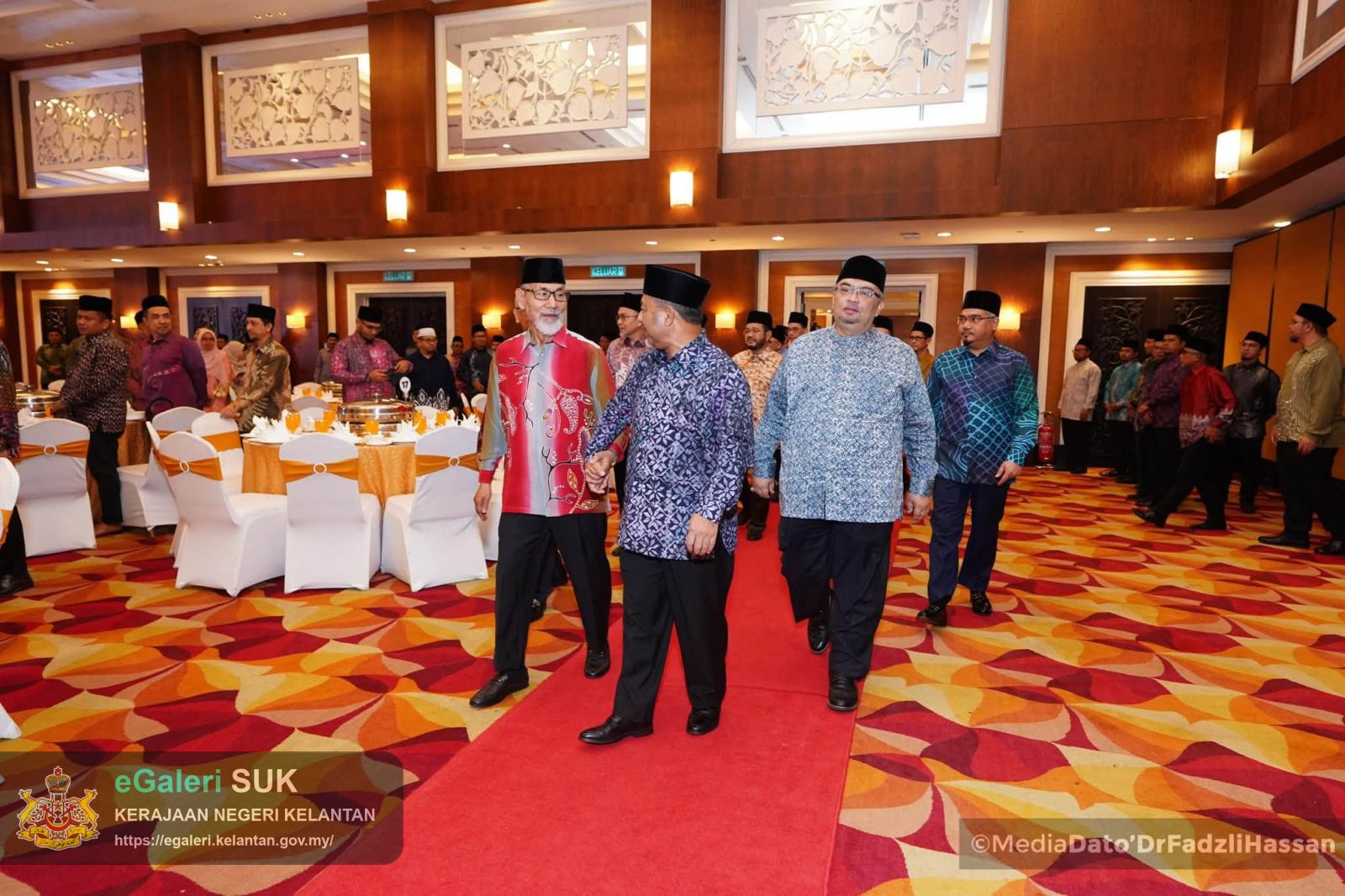 majlis-tautan-ulama-dan-umara-yang-diadakan-sempena-mesyuarat-jawatankuasa-muzakarah-kebangsaan-bagi-hal-ehwal-agama-islam-malaysia-mki-kali-ke130-12.jpg