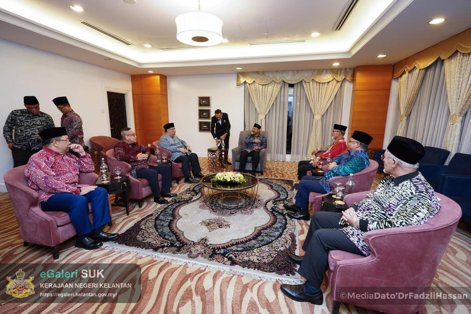 majlis-tautan-ulama-dan-umara-yang-diadakan-sempena-mesyuarat-jawatankuasa-muzakarah-kebangsaan-bagi-hal-ehwal-agama-islam-malaysia-mki-kali-ke130-18.jpg