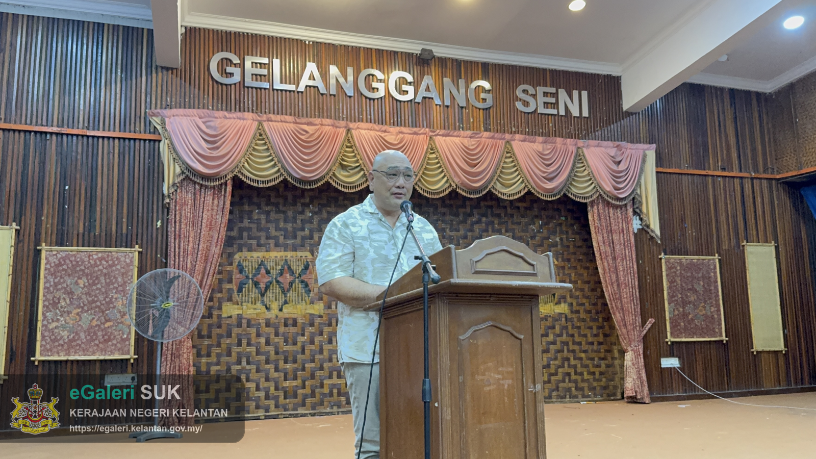 malam-aspirasi-cahaya-mata-anak-kelantan-serta-penghargaan-pameran-seni-fotografi-eric-lee-10.png