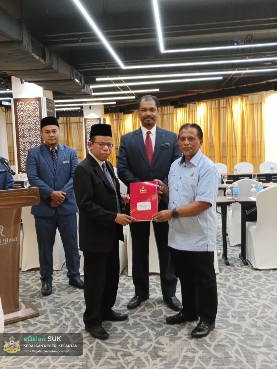 majlis-hi-tea-mantan-yang-dipertua-mdgm-1.jpg