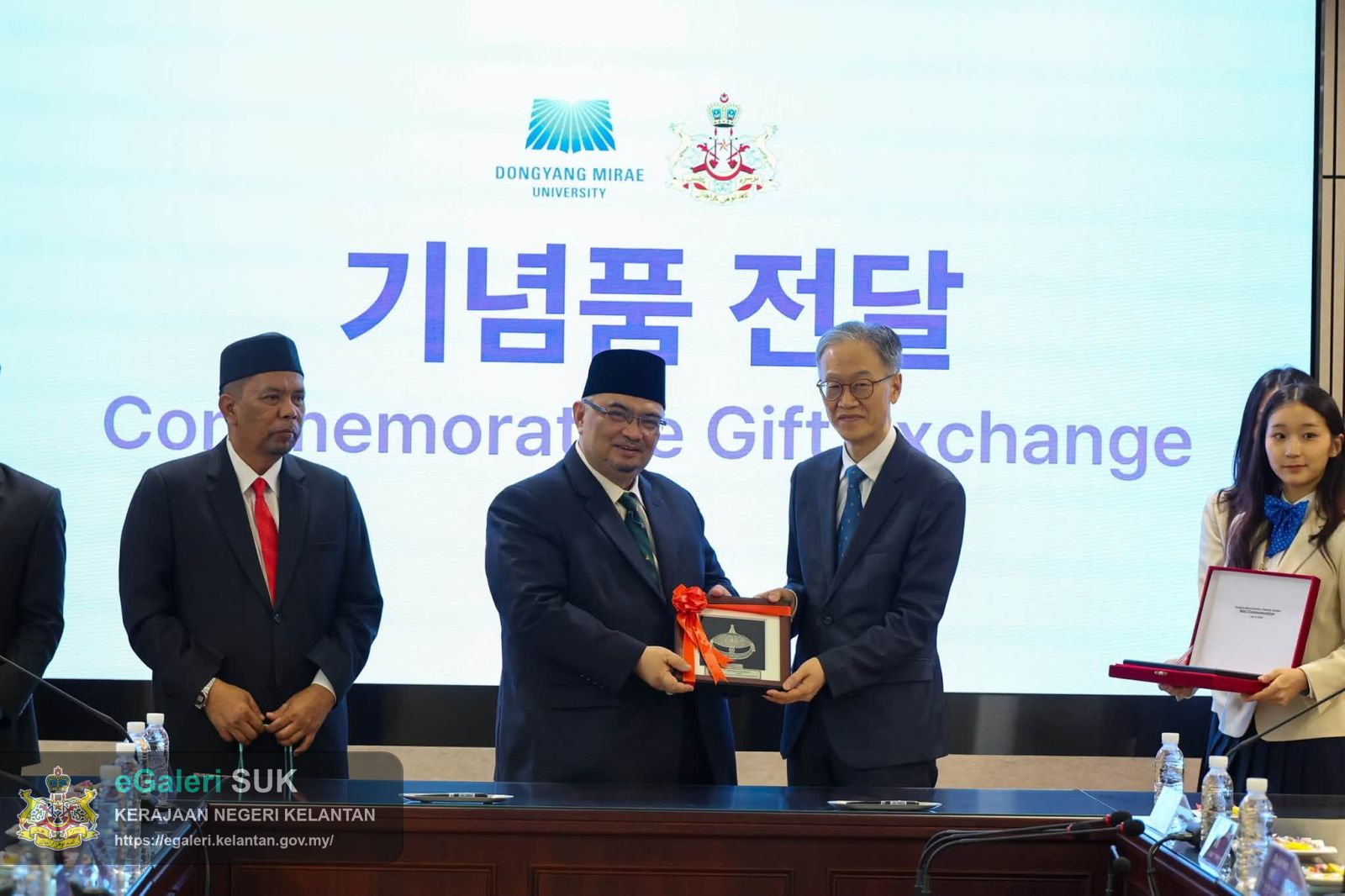 pemeteraian-memorandum-persefahaman-mou-antara-dongyang-mirae-university-seoul-dengan-kerajaan-negeri-kelantan-4.jpg