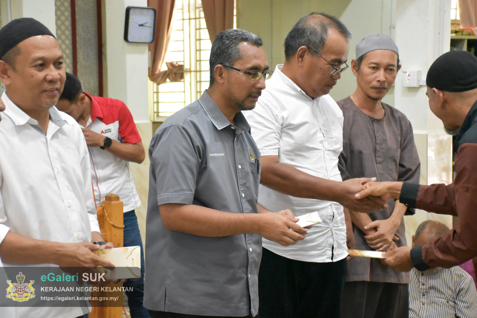 penyampaian-zakat-asnaf-kerjasama-agrobank-23.jpg