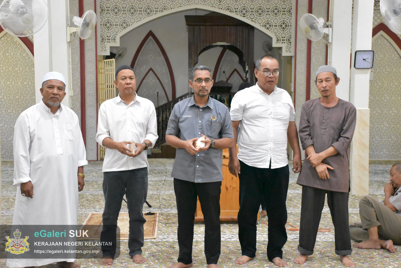penyampaian-zakat-asnaf-kerjasama-agrobank-29.jpg