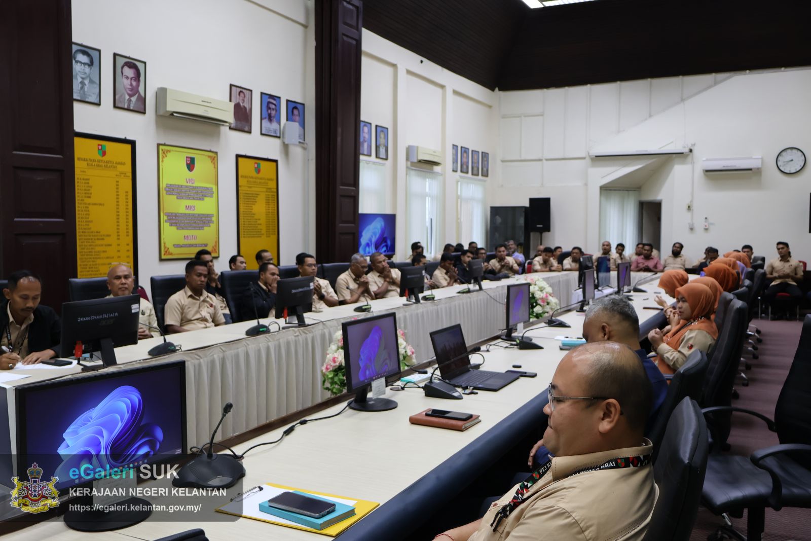 perhimpunan-bulanan-yabrs-ketua-jajahan-kuala-krai-bersama-pegawai-dan-warga-kerja-pejabat-tanah-dan-jajahan-kuala-krai-bulan-september-2026-3.JPG