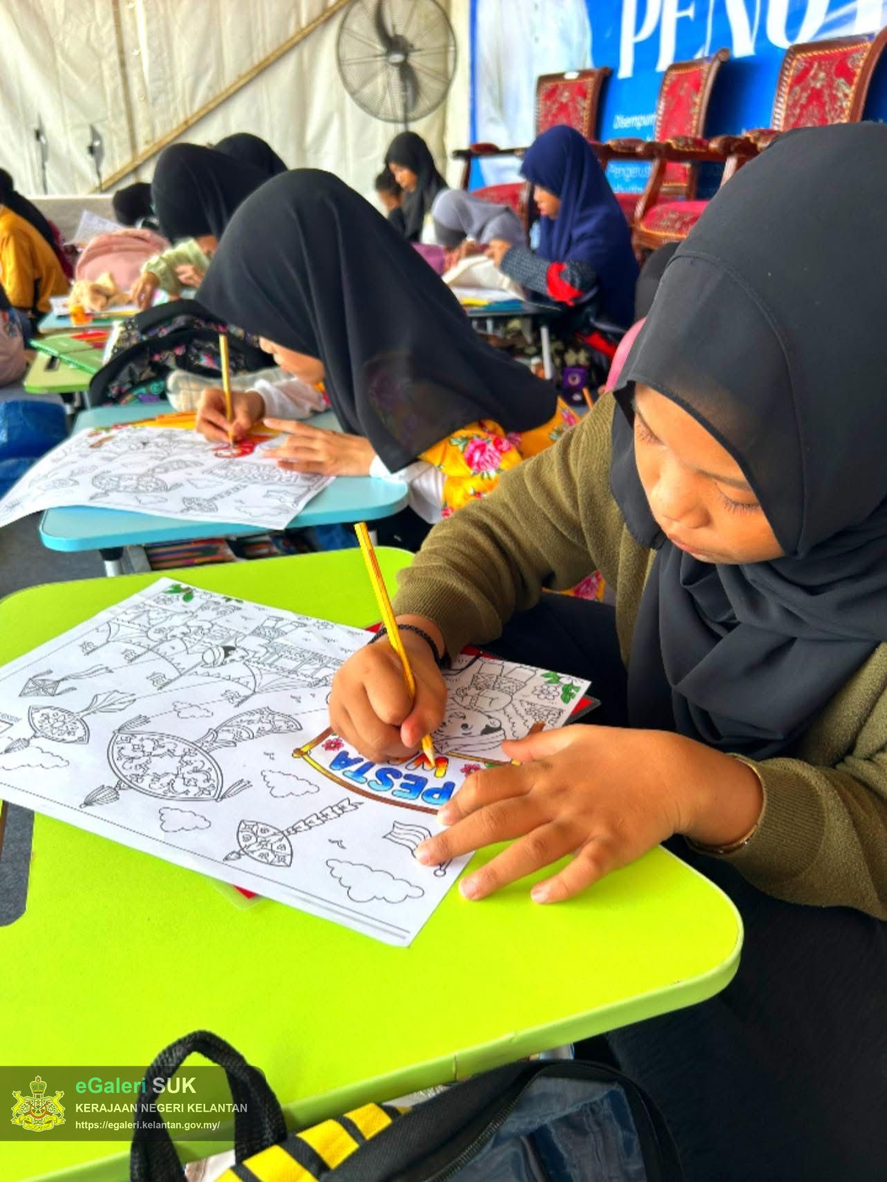pesta-wau-kebangsaan-kelantan-kali-ke43-hari3-pagi-15.JPG