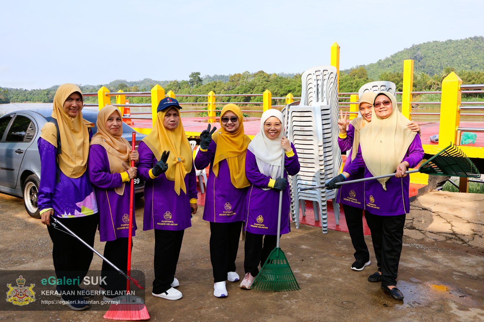 program-clean-up-day-puspanita-cawangan-jajahan-kuala-krai-18.JPG