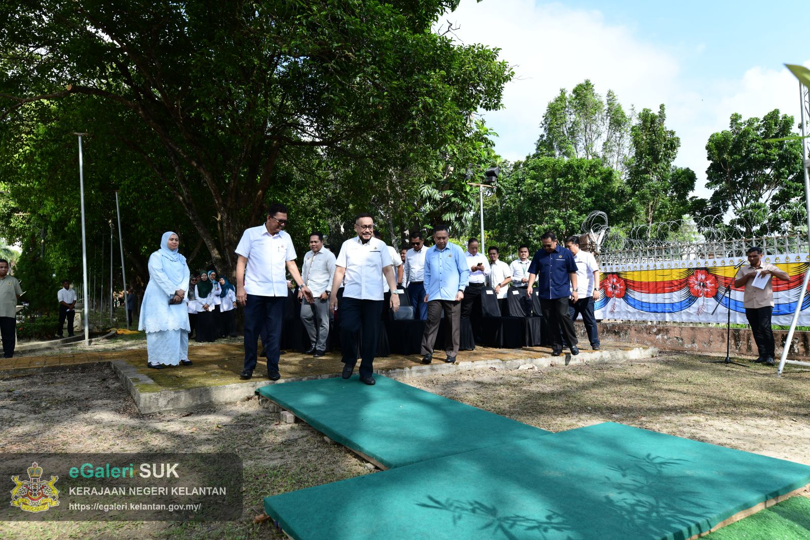 program-penanaman-pokok-blue-quandong-19.JPG