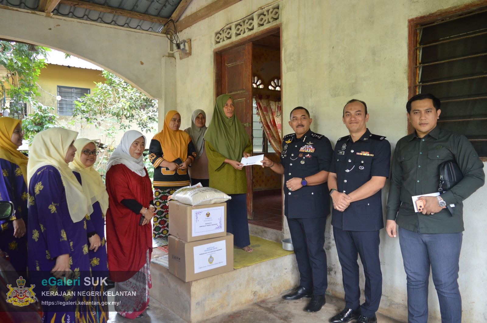 program-penyerahan-bantuan-majlis-orangorang-besar-diraja-kelantan-mob-tahun-1447h2026m-44.jpeg