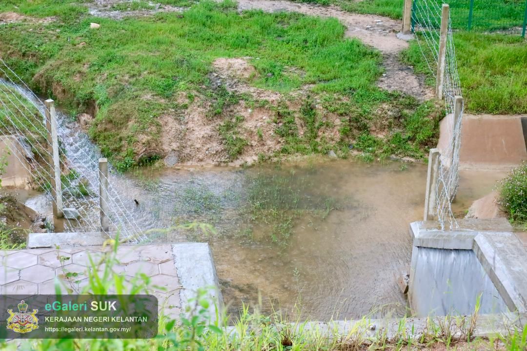 tinjauan-kawasan-banjir-berkaitan-projek-ecrl-di-bukit-abal-1.jpg