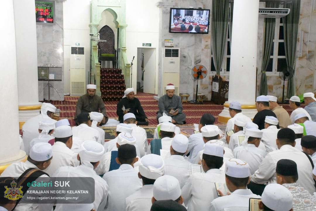 majlis-solat-hajat-dan-doa-selamat-sempena-perayaan-ulang-tahun-ke56-kdymm-sultan-muhammad-v-tahun-2025-27.jpg