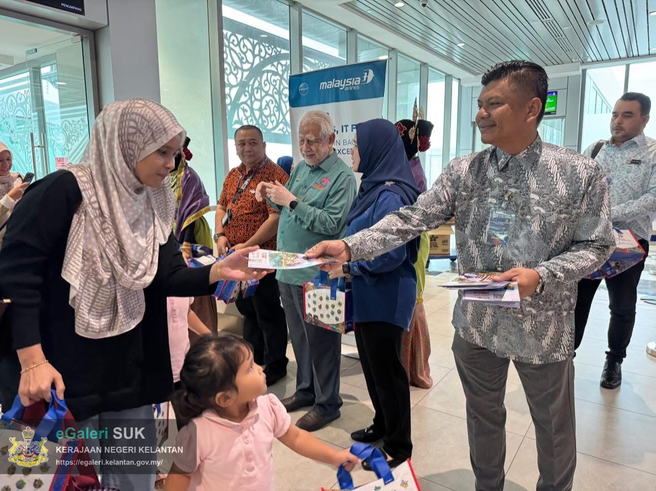 sambutan-visit-malaysia-2026-di-lapangan-terbang-siltan-ismail-petra-kota-bharu-10.JPG