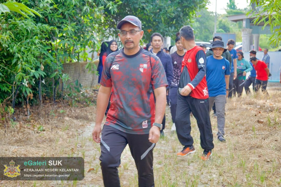 program-hiking-bersama-ketua-jajahan-pasir-puteh-anjuran-bersama-perkumpulan-perempuan-pasir-puteh-dan-kelab-berkesan-ptjpp-serta-puspanita-sri-pasir-puteh-10.jpg
