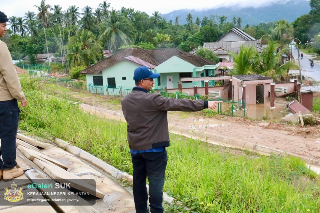 tinjauan-kawasan-banjir-berkaitan-projek-ecrl-di-bukit-abal-15.jpg