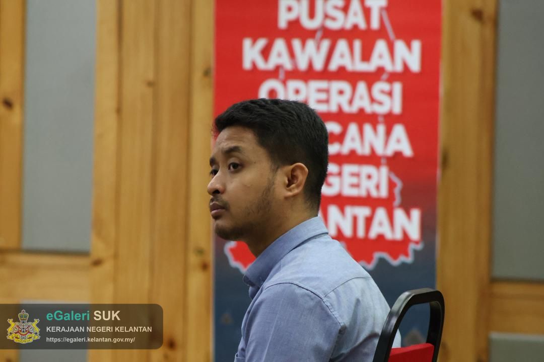 mesyuarat-operasi-banjir-dipengerusikan-ketua-pengarah-nadma-bilik-mesyuarat-pkob-suk-kelantan-2.jpg