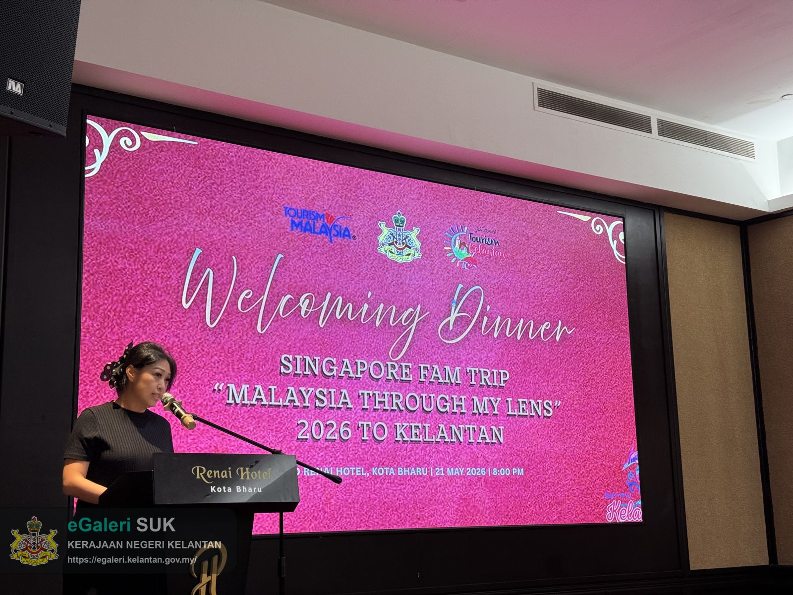 welcome-dinner-singapore-fun-trip-2.jpg