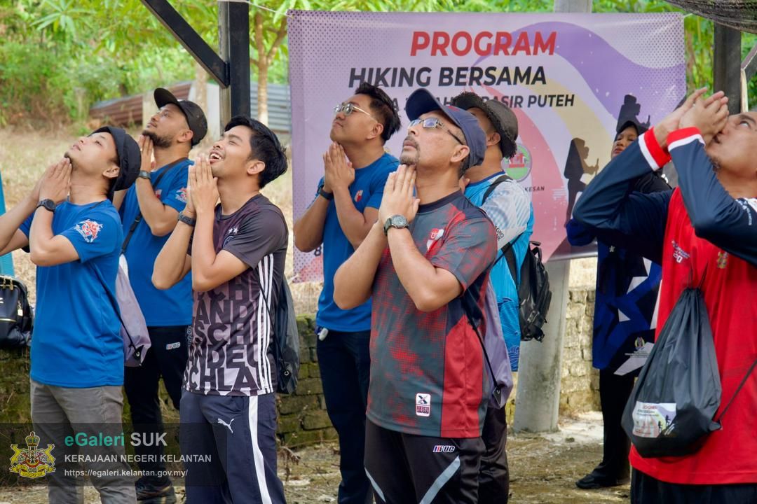 program-hiking-bersama-ketua-jajahan-pasir-puteh-anjuran-bersama-perkumpulan-perempuan-pasir-puteh-dan-kelab-berkesan-ptjpp-serta-puspanita-sri-pasir-puteh-7.jpg