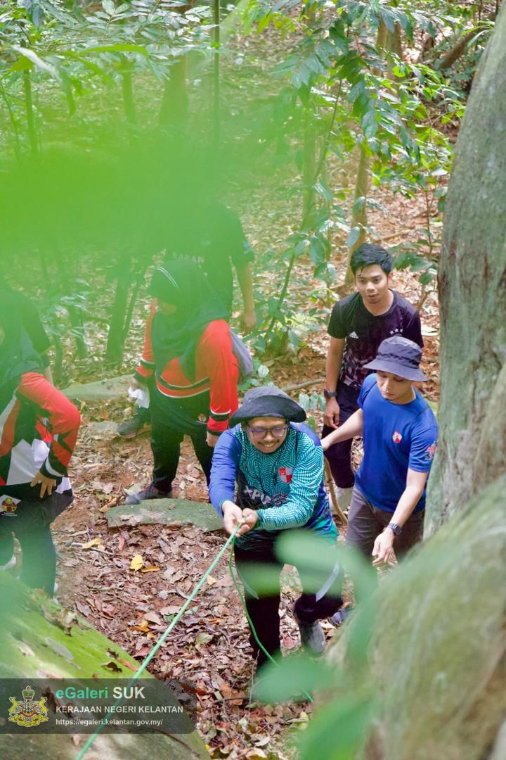 program-hiking-bersama-ketua-jajahan-pasir-puteh-anjuran-bersama-perkumpulan-perempuan-pasir-puteh-dan-kelab-berkesan-ptjpp-serta-puspanita-sri-pasir-puteh-18.jpg