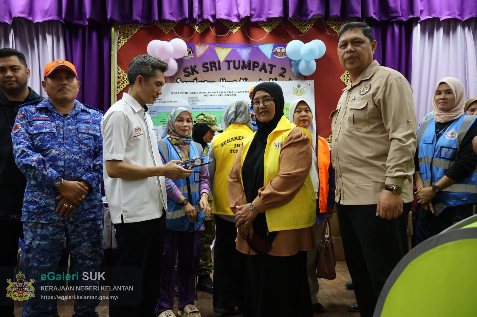lawatan-ke-pps-smk-geting-&-sk-tumpat-2-20.jpg