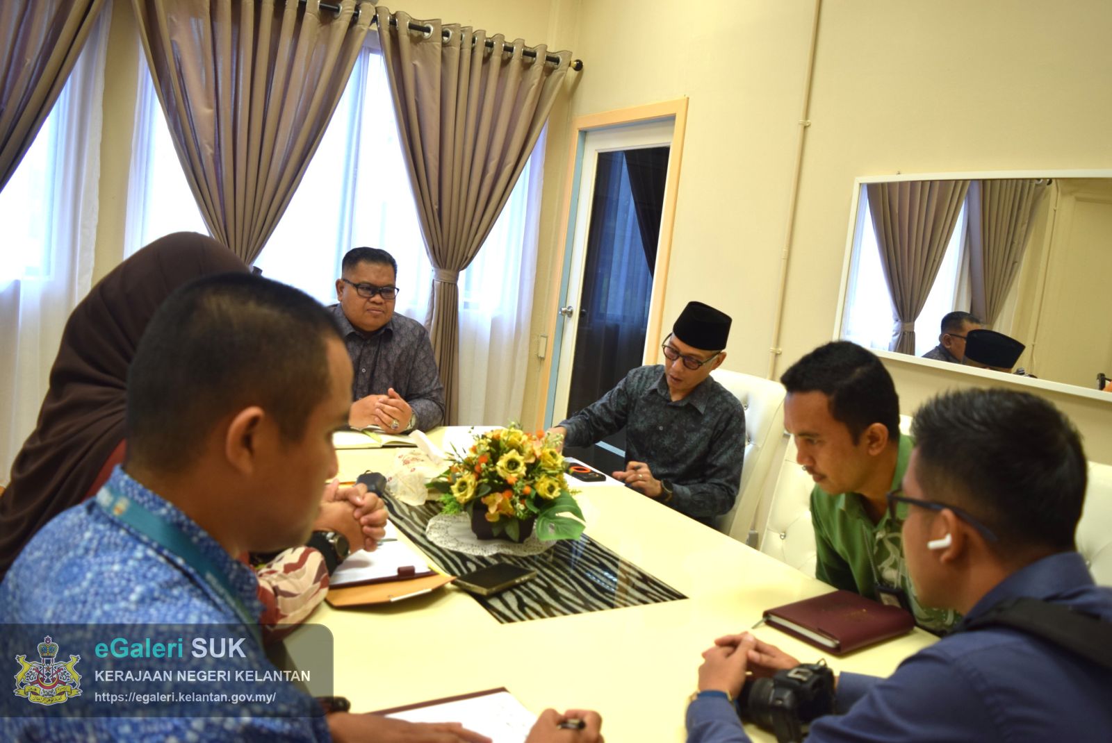 Kunjungan Hormat Pengarah Jabatan Perangkaan Malaysia Negeri Kelantan Ke Pejabat Tanah Dan Jajahan Jeli