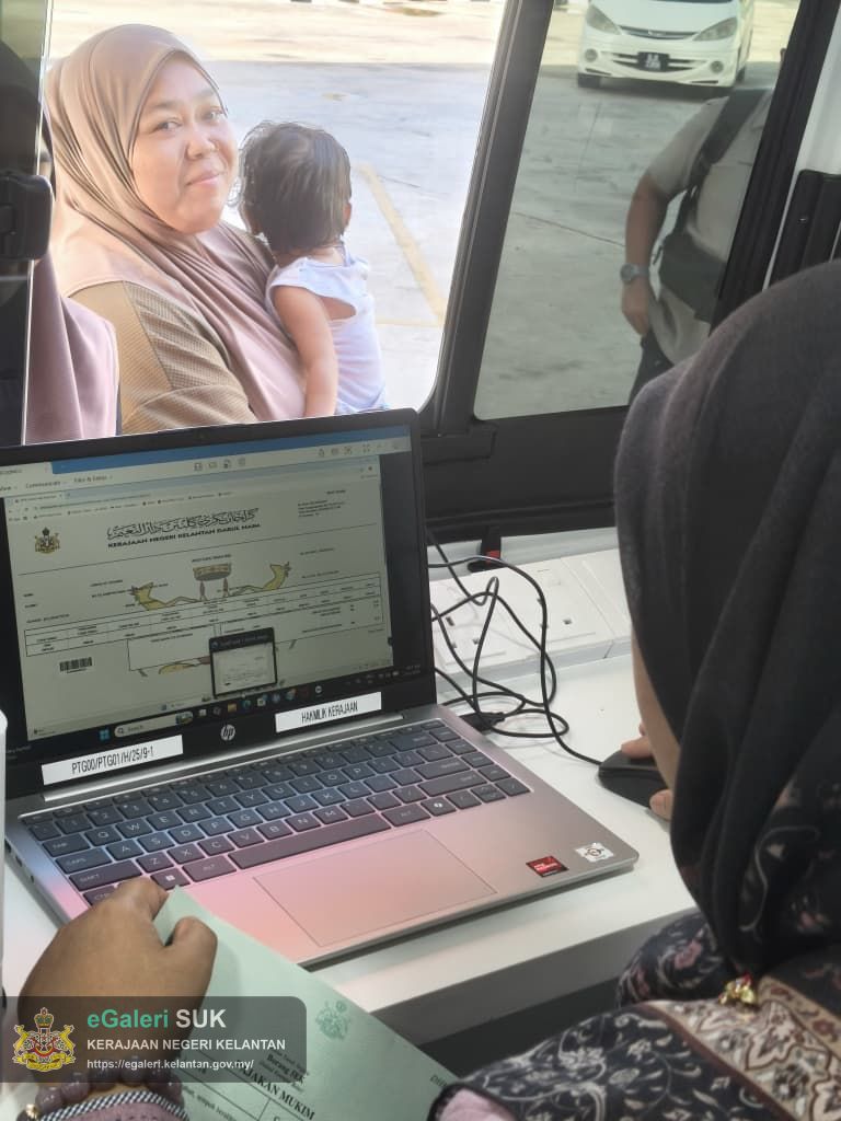 Kutipan Cukai Tanah Luar Pejabat