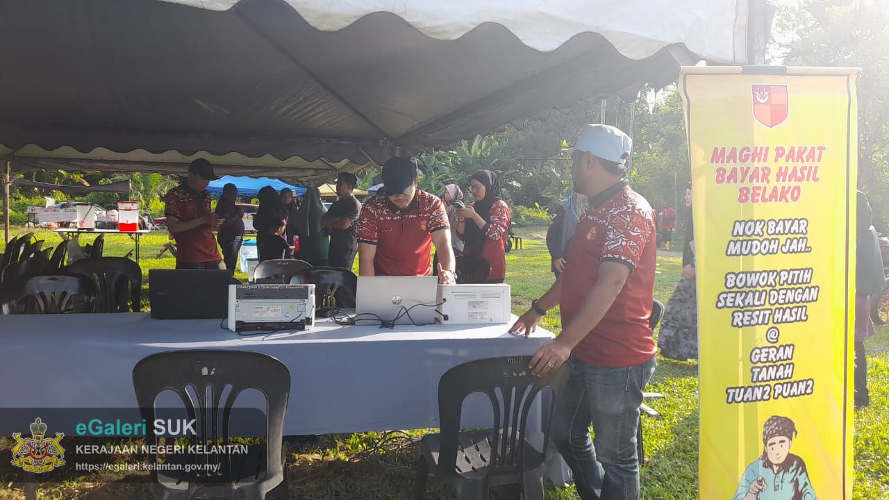Program Kaunter Kutipan Hasil Luar Sempena Program Bina Ummah DUN Air Lanas 2026 Di Padang Awam Berdang