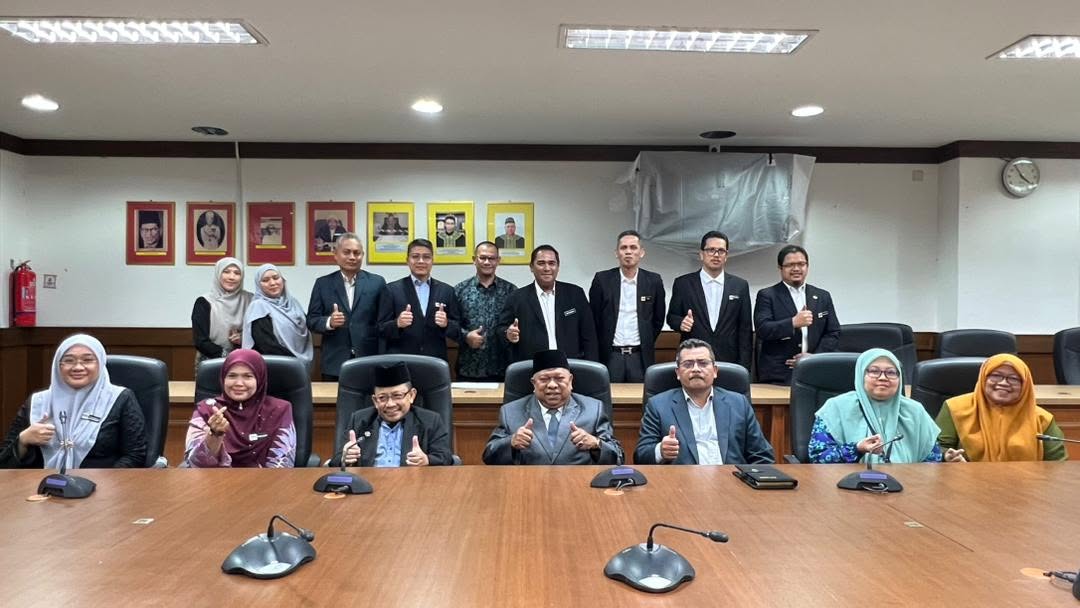kunjung-hormat-jabatan-bantuan-guaman-putrajaya-kepada-yang-amat-arif-ketua-hakim-syarie-negeri-kelantan-1.jpg