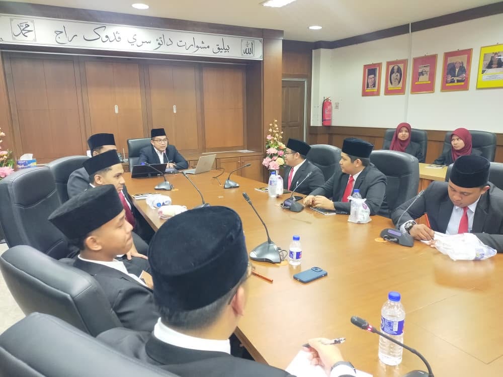 lawatan-ilmiah-pelajar-darul-quran-majlis-agama-islam-dan-adat-istiadat-negeri-kelantan-4.jpg