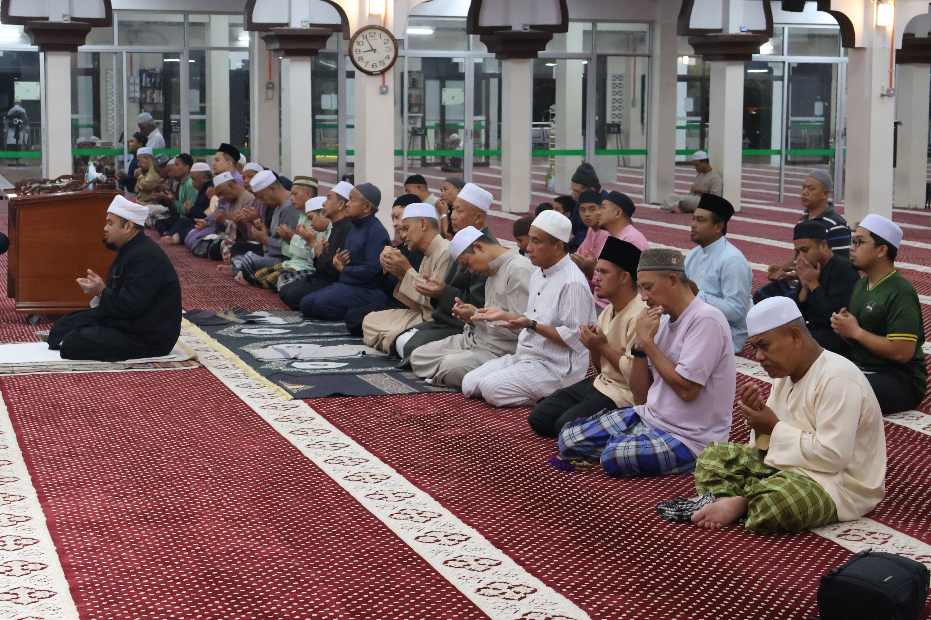 majlis-solat-hajat-doa-selamat-sempena-sambutan-hari-malaysia-2026-peringkat-jajahan-kota-bharu-berlangsung-penuh-penghayatan-3.JPG
