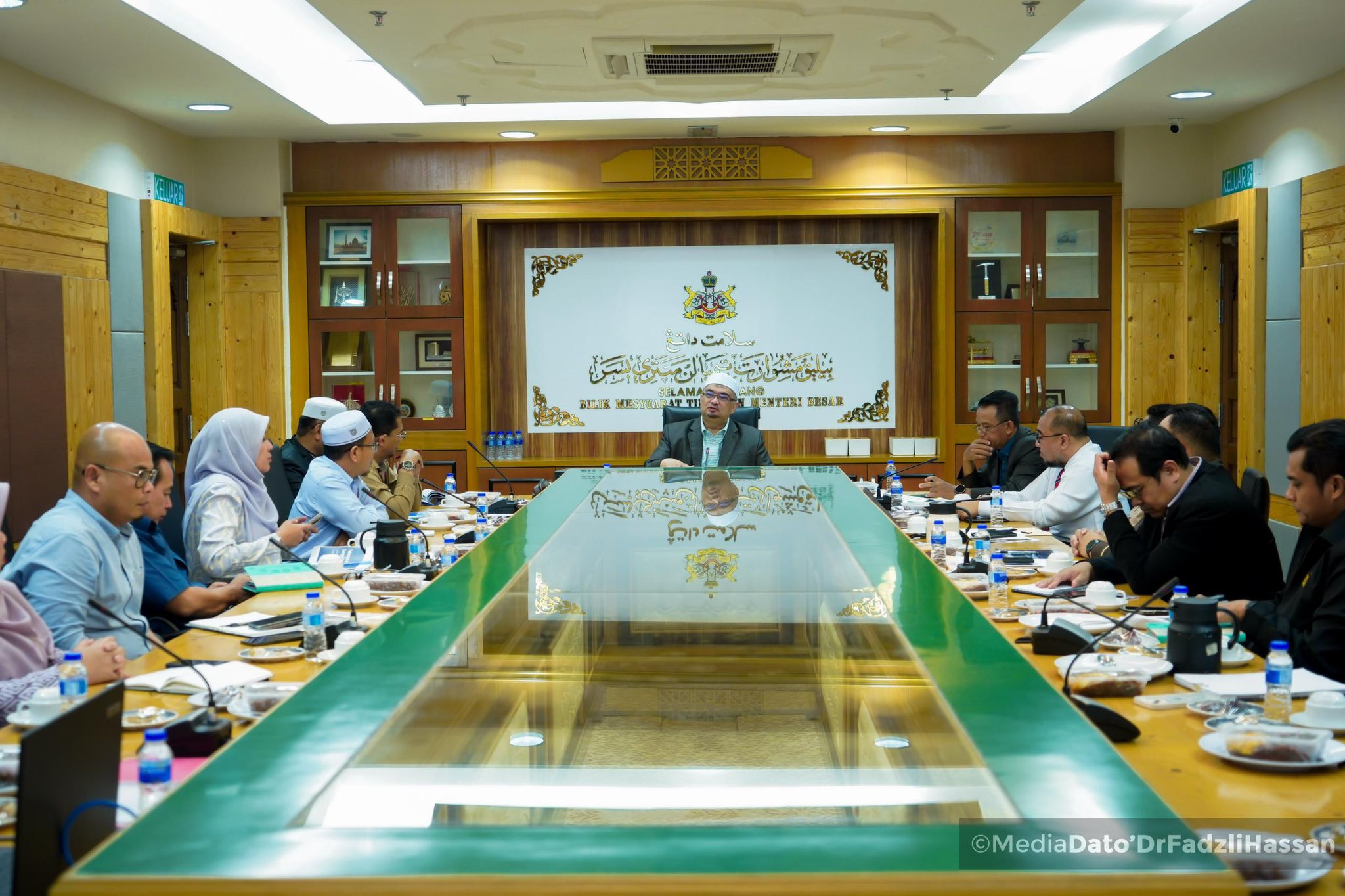 Taklimat Penjelasan Isu Air di kawasan Machang serta pembentangan status Projek Pembinaan Takungan Air Pinggiran Sungai TAPS Machang