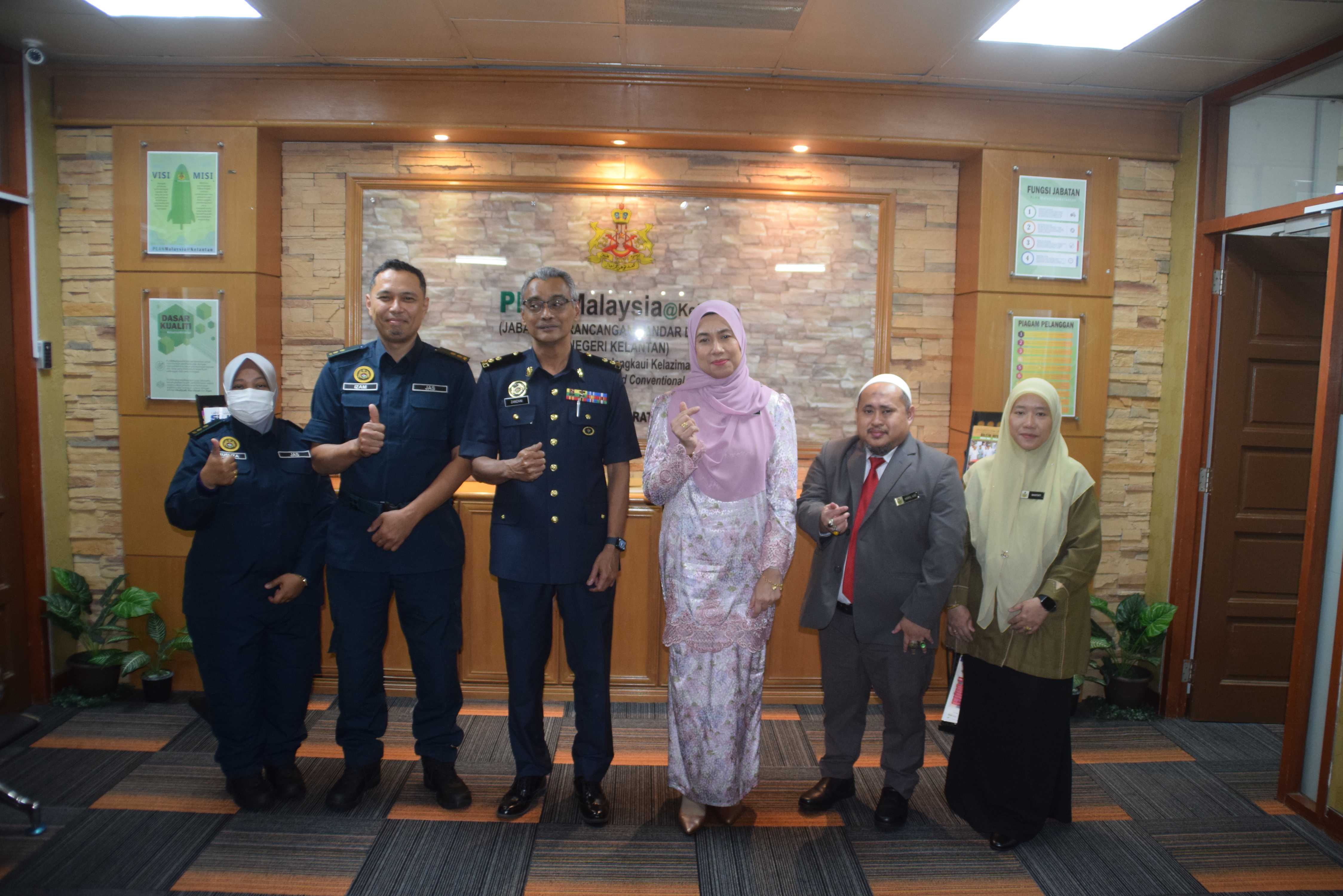 25 FEBRUARI 2026 Kunjung Hormat Jabatan Alam Sekitar Negeri Kelantan kepada TPr Pengarah PLANMalaysia Kelantan
