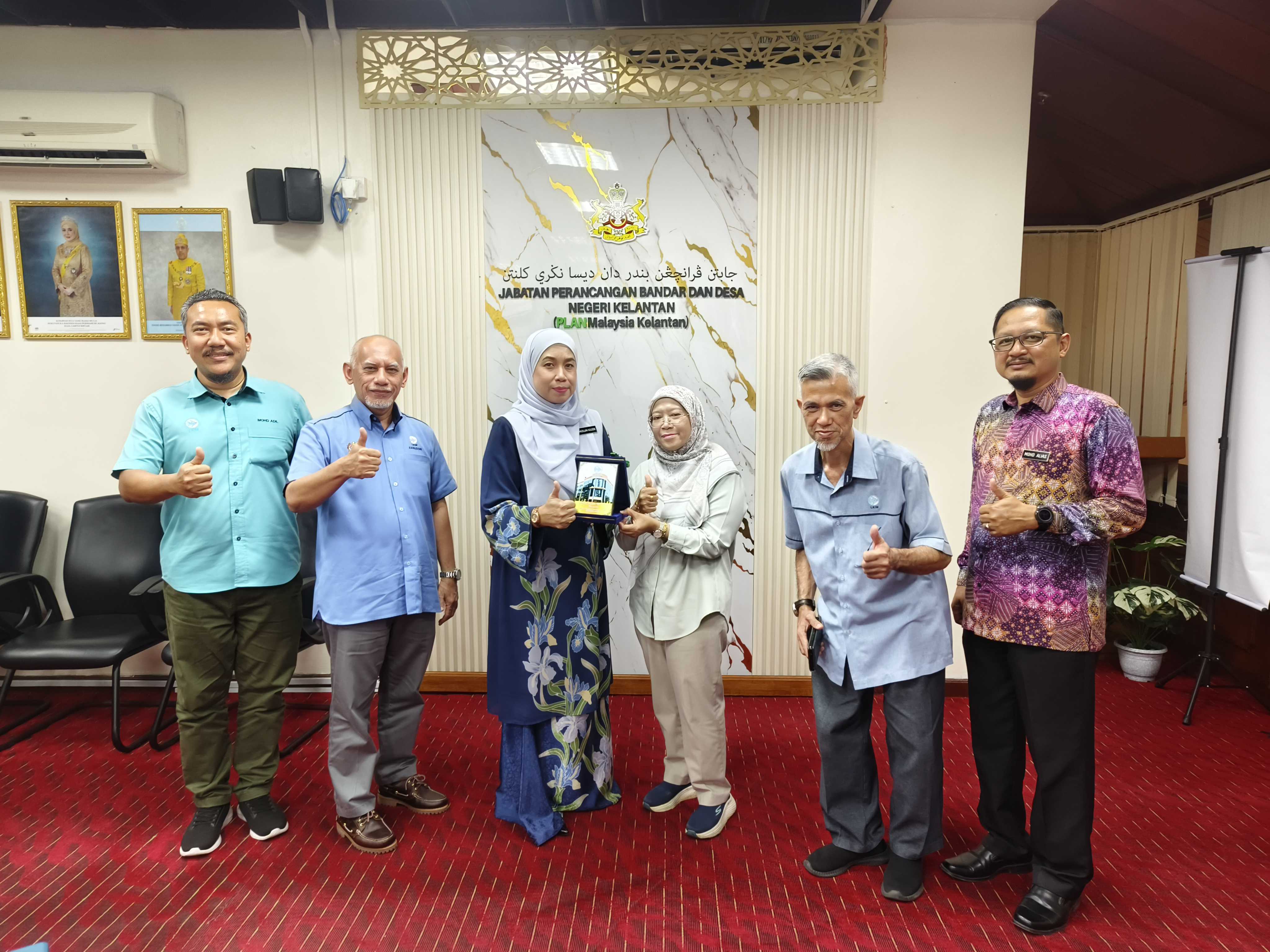 4 JUN 2026 Kunjung Hormat LKIM Negeri Kelantan kepada TPr Pengarah PLANMalaysia Kelantan