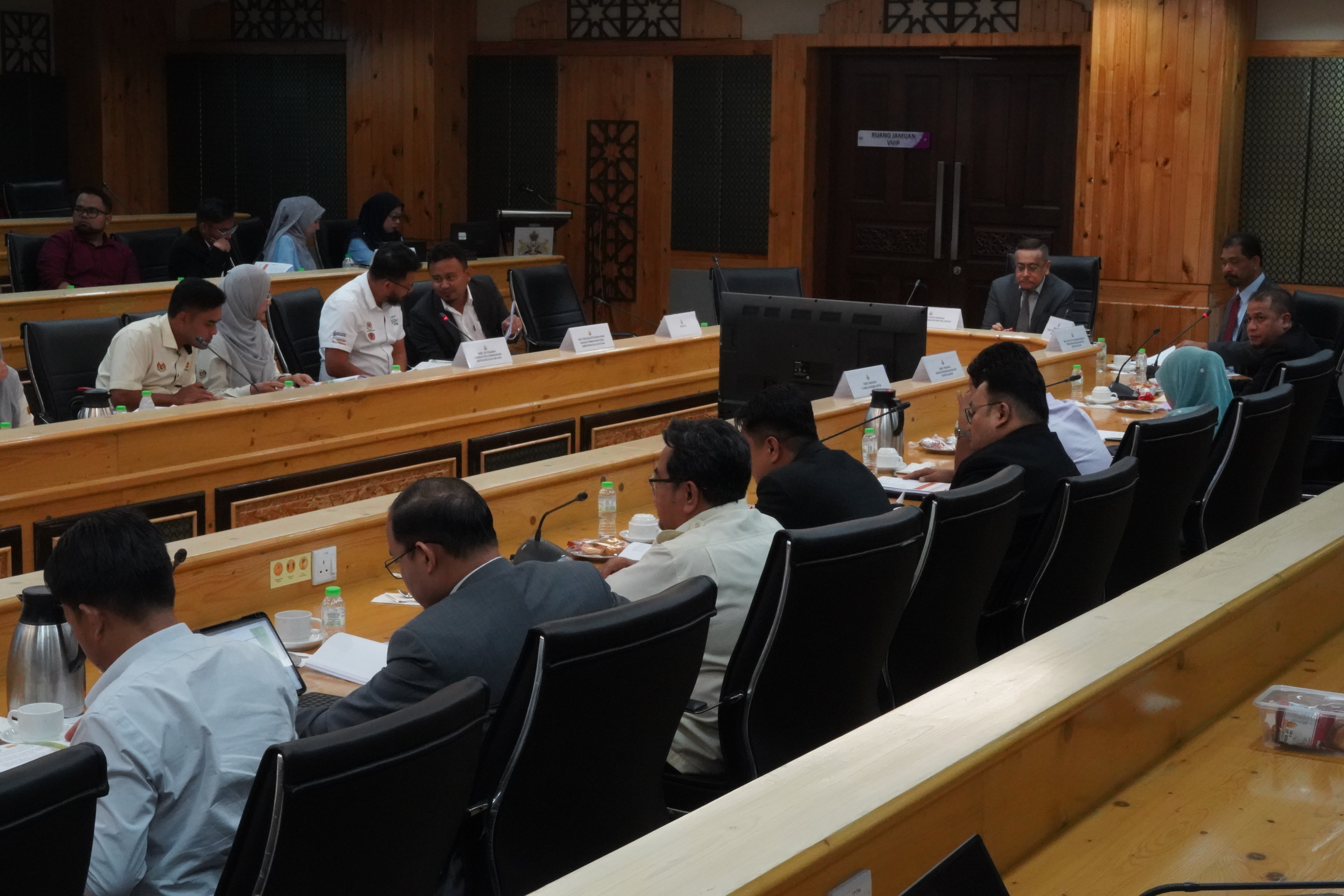 MESYUARAT PENYELARASAN PEMBANGUNAN MADINAH AL-RIADAH, BUKIT MERBAU (KOMPLEKS SUKAN BUKIT MERBAU), PASIR PUTEH, KELANTAN